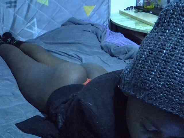 Sexybeiby1 webcam