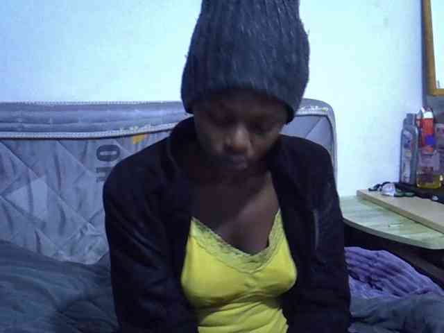Sexybeiby1 webcam