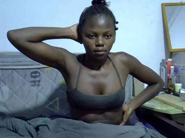 Sexybeiby1 webcam