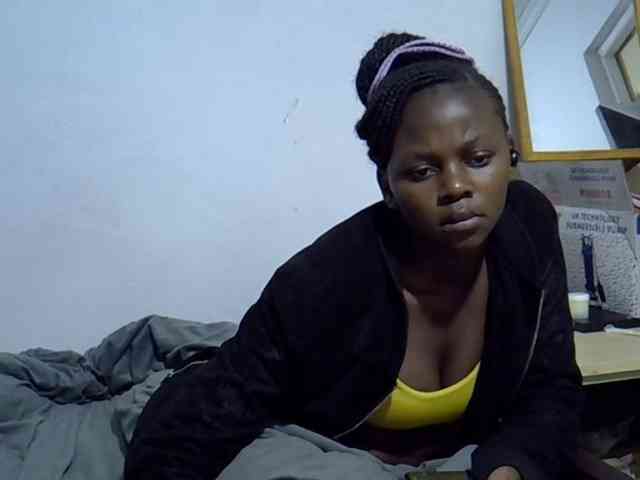 Sexybeiby1 webcam