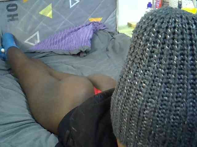 Sexybeiby1 webcam