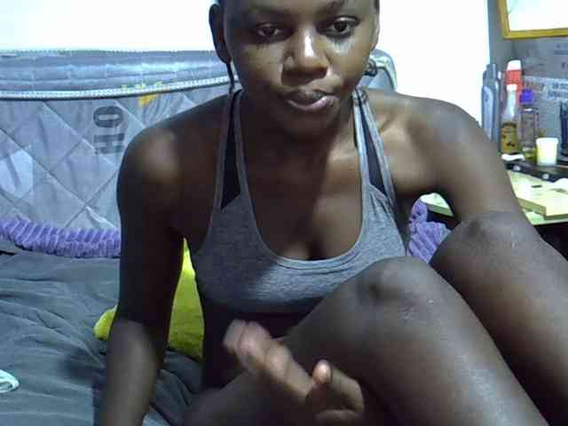 Sexybeiby1 webcam