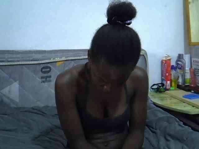 Sexybeiby1 webcam