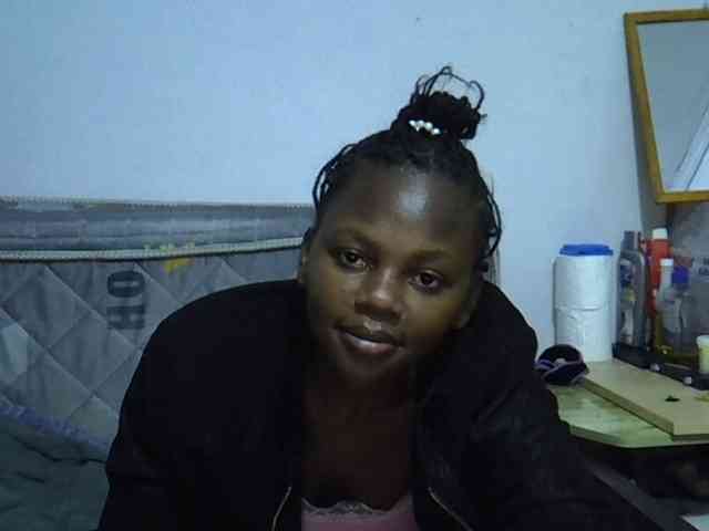 Sexybeiby1 webcam