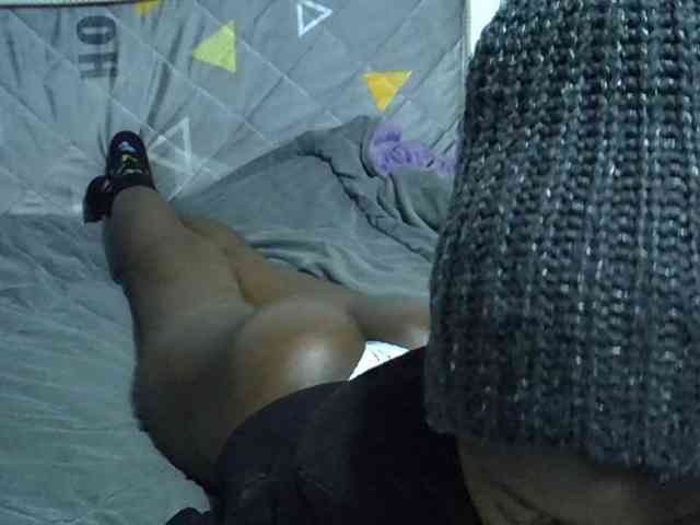 Sexybeiby1 webcam