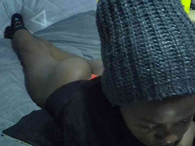 Sexybeiby1 webcam