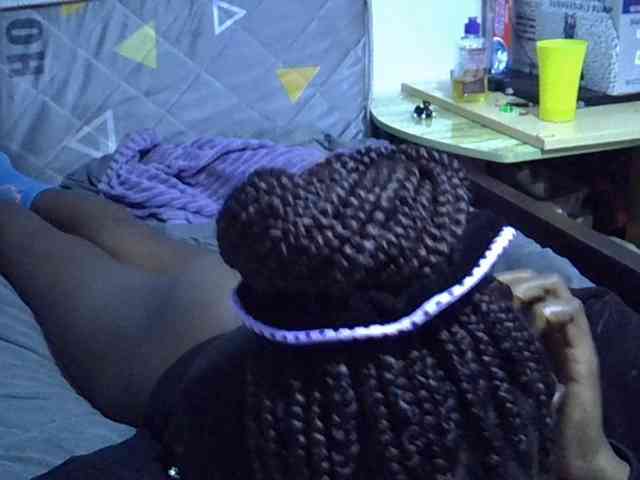 Sexybeiby1 webcam
