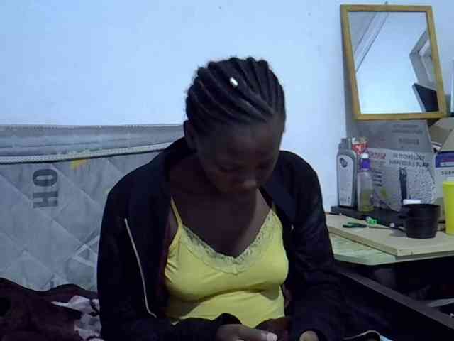 Sexybeiby1 webcam