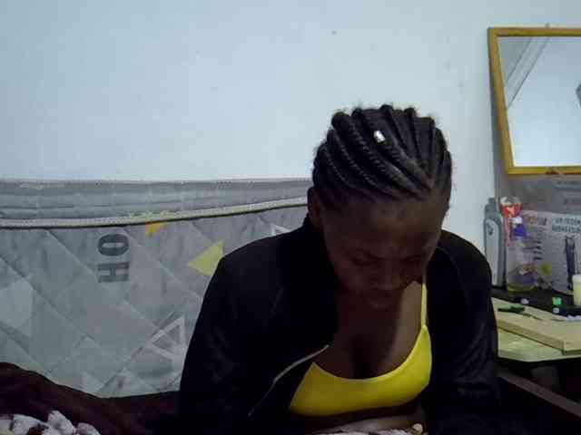 Sexybeiby1 webcam