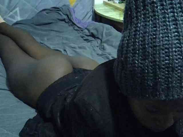 Sexybeiby1 webcam