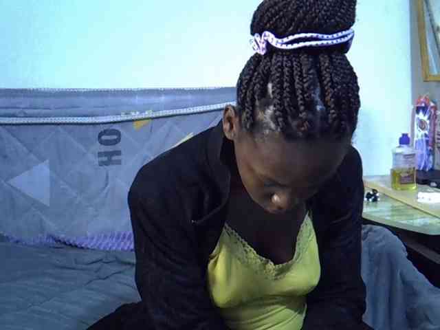 Sexybeiby1 webcam