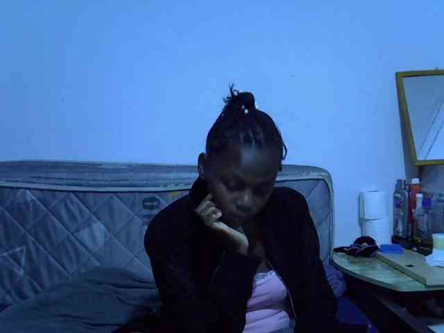 Sexybeiby1 webcam