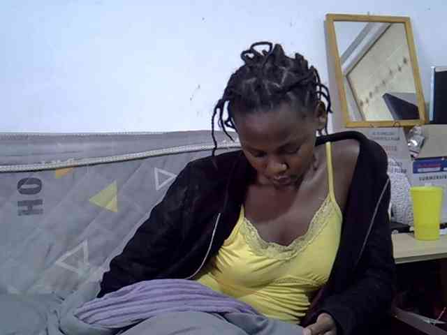 Sexybeiby1 webcam