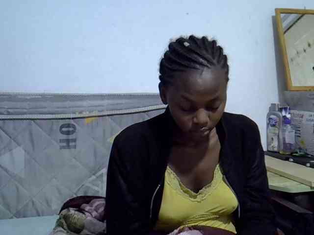 Sexybeiby1 webcam