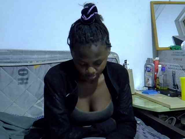 Sexybeiby1 webcam