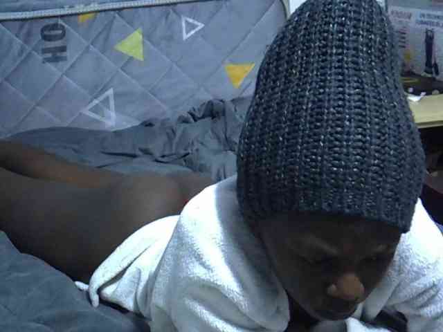 Sexybeiby1 webcam