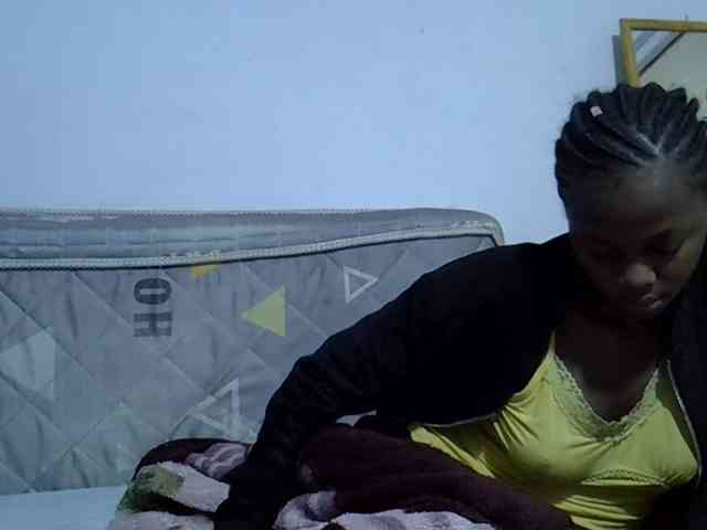 Sexybeiby1 webcam