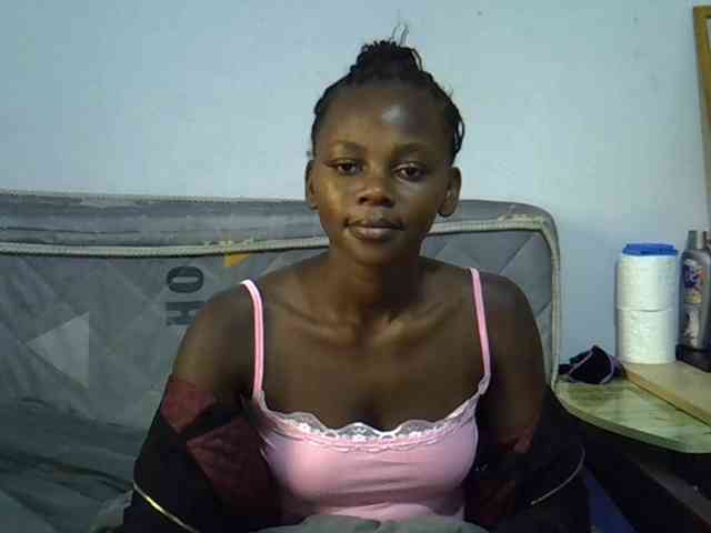 Sexybeiby1 webcam