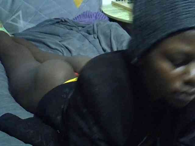 Sexybeiby1 webcam