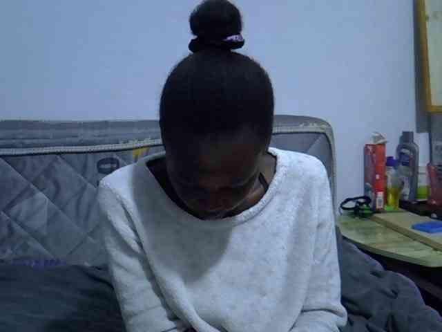 Sexybeiby1 webcam