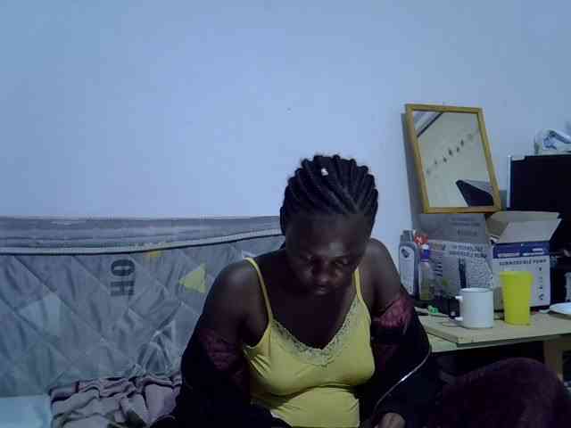 Sexybeiby1 webcam