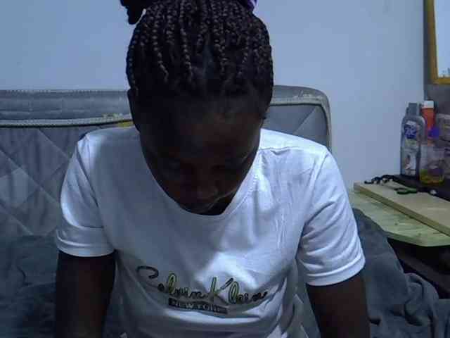 Sexybeiby1 webcam