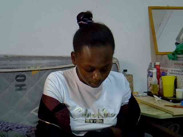 Sexybeiby1 webcam
