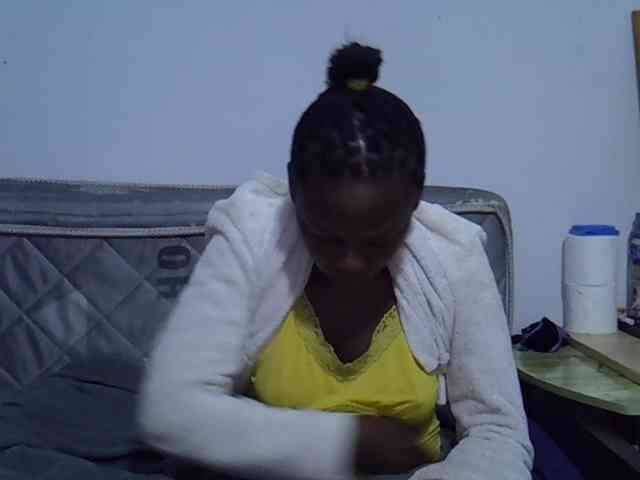 Sexybeiby1 webcam