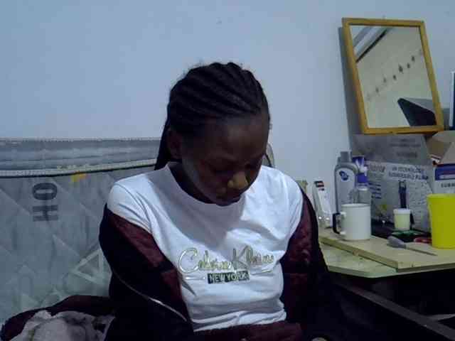 Sexybeiby1 webcam