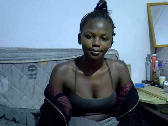 Sexybeiby1 webcam