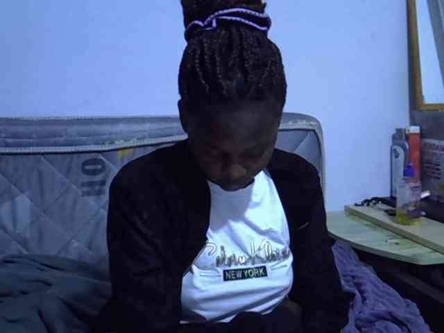 Sexybeiby1 webcam