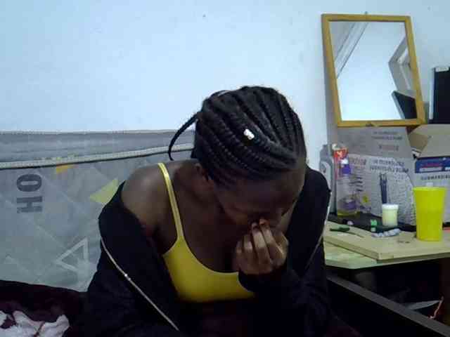 Sexybeiby1 webcam