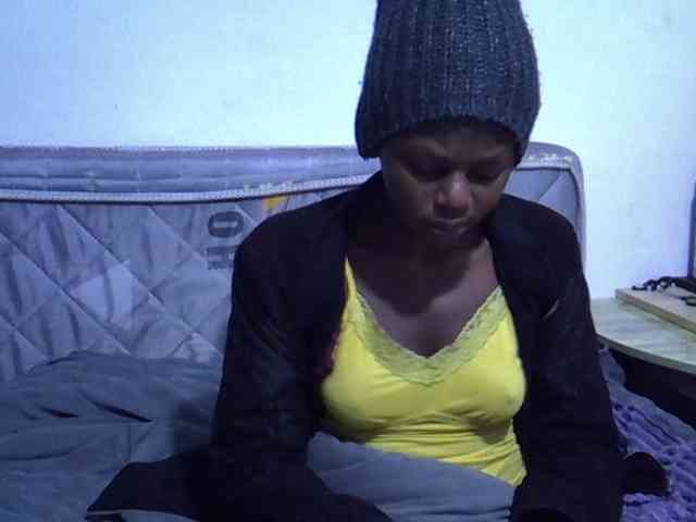 Sexybeiby1 webcam