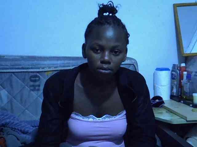 Sexybeiby1 webcam