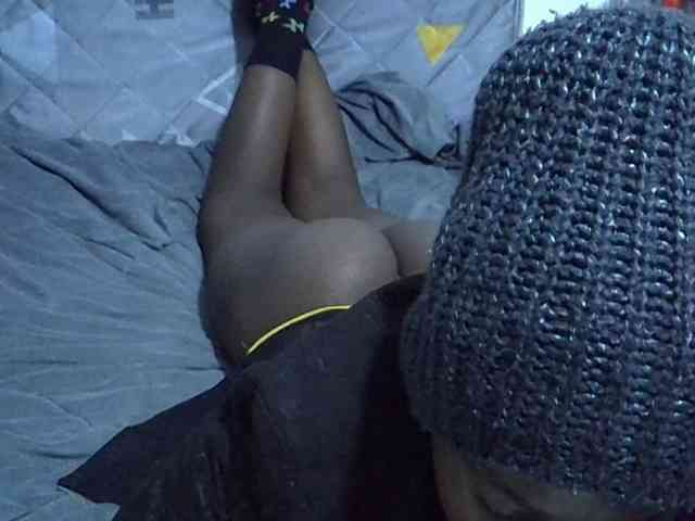 Sexybeiby1 webcam