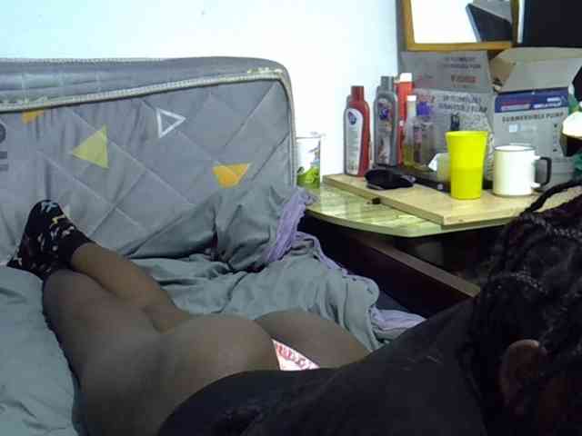 Sexybeiby1 webcam