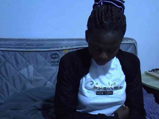 Sexybeiby1 webcam