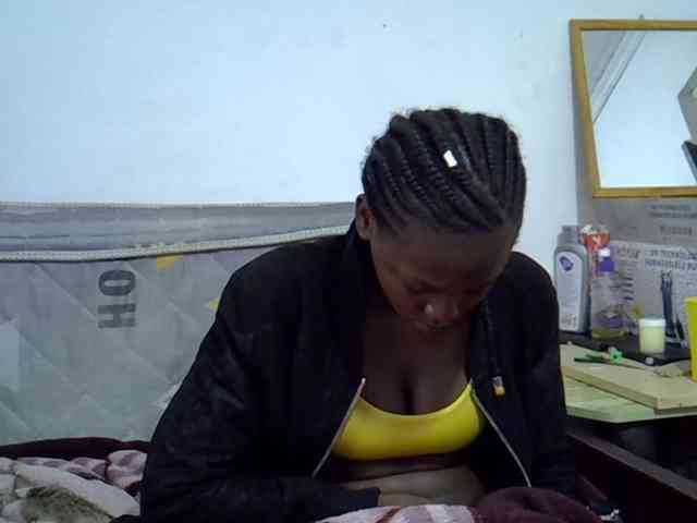Sexybeiby1 webcam
