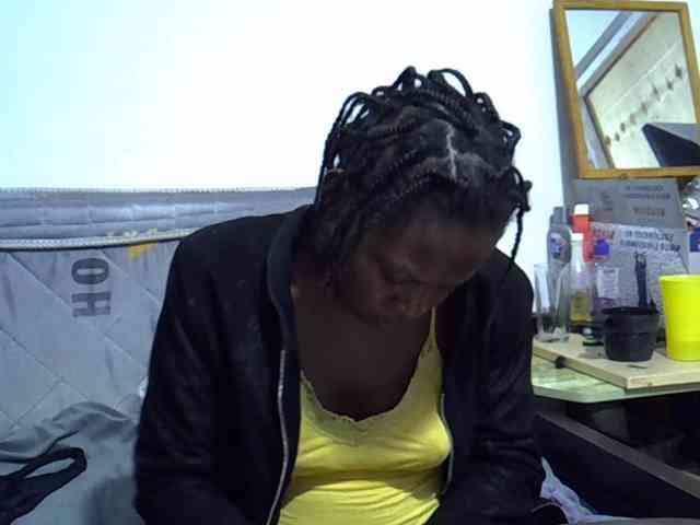 Sexybeiby1 webcam