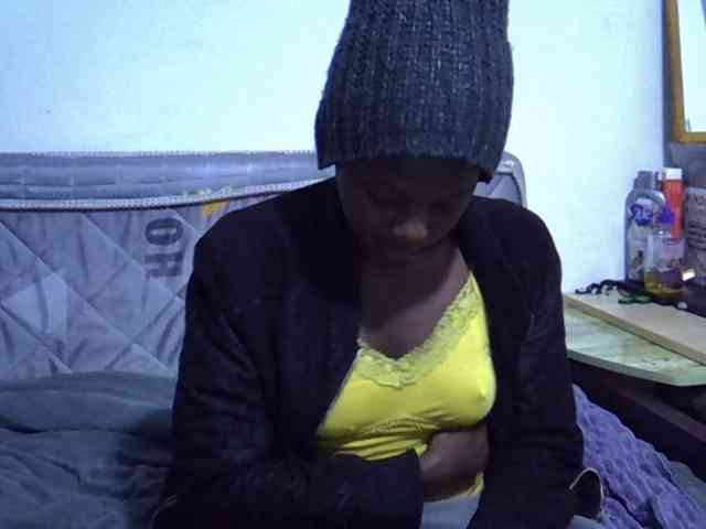 Sexybeiby1 webcam