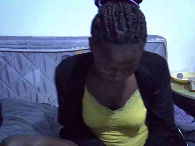 Sexybeiby1 webcam