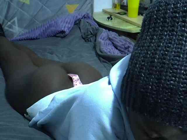 Sexybeiby1 webcam