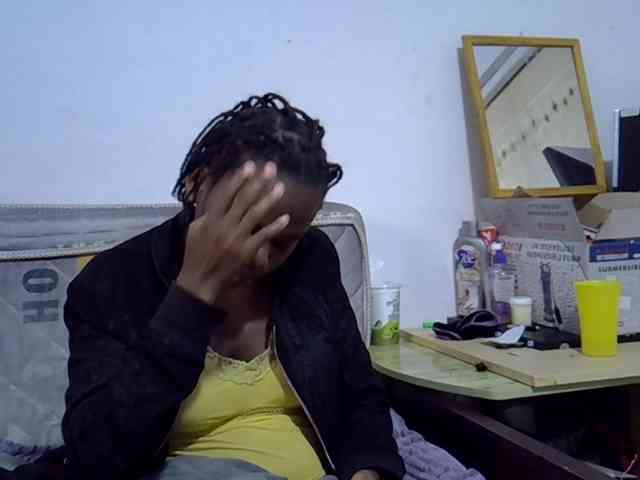 Sexybeiby1 webcam