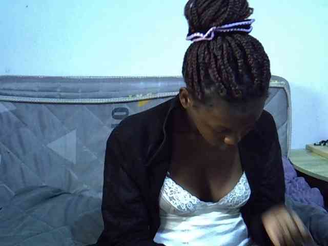 Sexybeiby1 webcam