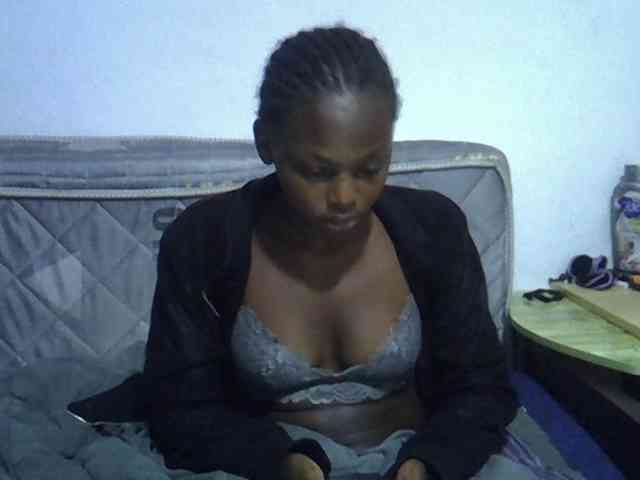 Sexybeiby1 Live Webcam on BongaCams