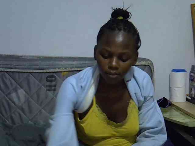 Sexybeiby1 webcam
