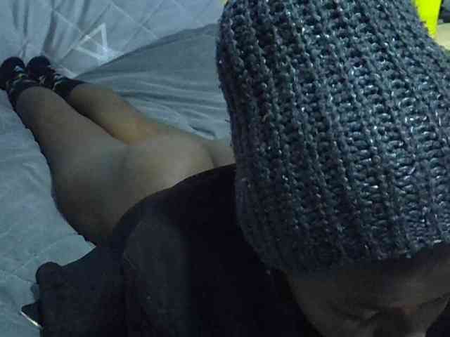 Sexybeiby1 webcam