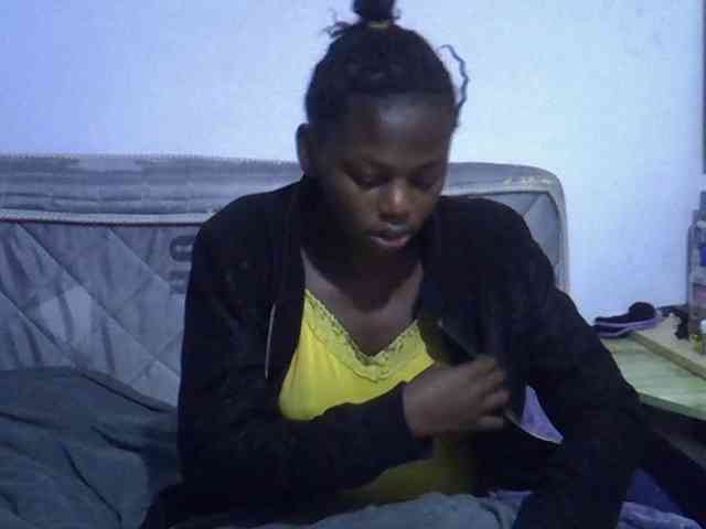 Sexybeiby1 webcam