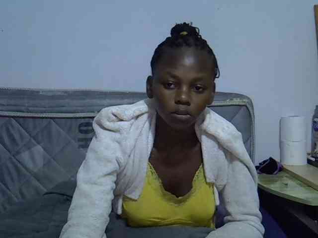 Sexybeiby1 webcam