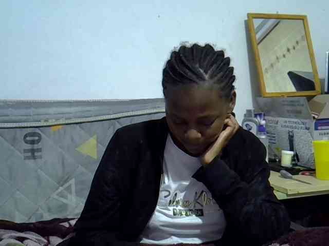 Sexybeiby1 webcam